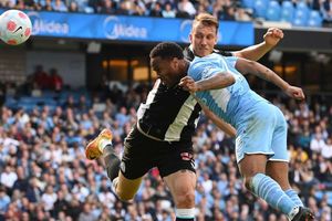 Manchester City 5-0 Newcastle United: Title in sight as City avoid Madrid hangover