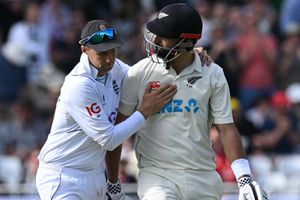 Mitchell and Blundell produce Trent Bridge mastery before Pope leads England reply