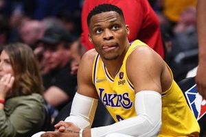 Westbrook opts in while Knicks continue to clear space for Brunson bid