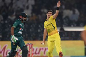 Australia paceman Abbott out of Sri Lanka tour with broken finger