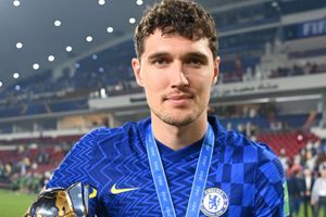 Barcelona sign Christensen on free transfer after leaving Chelsea