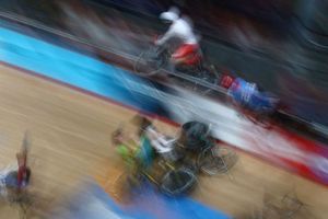 Commonwealth Games cycling shock as Olympic champion Matt Walls crashes into velodrome spectators