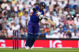 Shikhar Dhawan is still a force in ODIs, good to see selectors showing faith in him: Sanjay Manjrekar