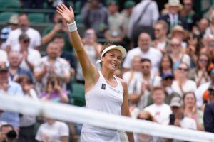 Wimbledon 2022: 'Mother' Maria enters maiden Grand Slam semifinal