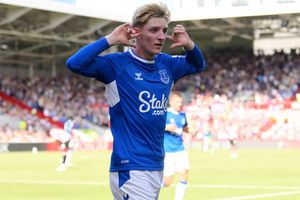 Rumour Has It: Chelsea willing to include both Broja and Gallagher to secure Gordon