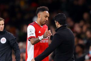 Arteta hopes 'exceptional' Aubameyang receives 'good reception' if he returns to Premier League