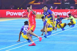 Gujarat Giants, Telugu Yoddhas off to flying starts as inaugural season of Ultimate Kho Kho kicks off