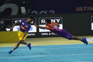 Ultimate Kho Kho: Gujarat Giants edge Chennai Quick Guns; Mumbai Khiladis win against Telugu Yoddhas