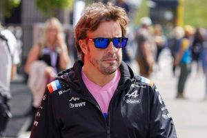 Fernando Alonso to join Aston Martin as Sebastian Vettel's replacement from next season