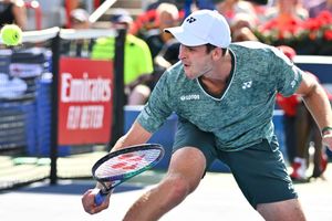 Hubert Hurkacz advances to Canadian Open final after top-10 showdown against Casper Ruud