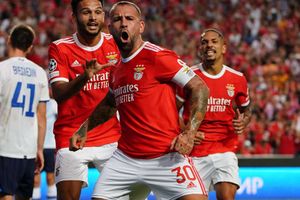 Benfica cruise through to Champions League group stage as Haifa bag late winner