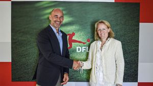 DFL and FSDL partner to bring global best practices to Indian football