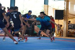 Politicians criticise Uttar Pradesh administration as Kabaddi players served food from toilet