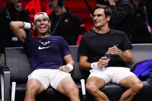 Laver Cup: No fairytale ending for tearful Federer