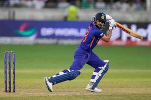 India vs Australia: Virat Kohli eyes big records, looks to overhaul Rahul Dravid's tally