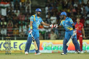 RSWS 2022: India Legends defeat England Legends by 40 runs in rain-hit match; Tendulkar, Yuvraj shine