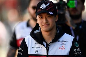 Zhou Guanyu to stay with Alfa Romeo for 2023 F1 season