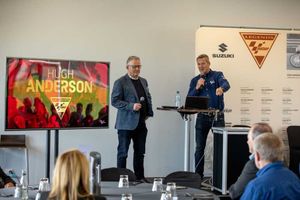 Hugh Anderson inducted into MotoGP Hall of Fame