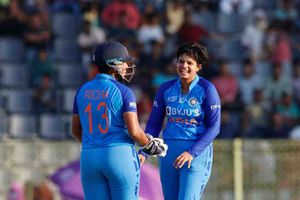 Women's Asia Cup 2022: India enter semifinal after routing Bangladesh by 59 runs
