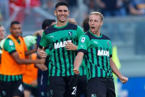 Rumour Has It: Manchester United enter the race for 23-year-old Sassuolo midfielder Davide Frattesi
