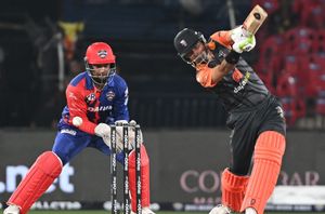 Legends League Cricket: Mohammad Kaif recreates memory of Pakistan match, Twitterati go crazy