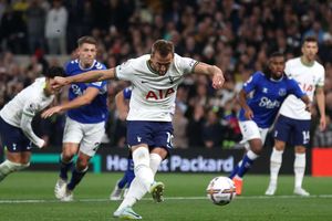 Premier League: Tottenham 2-0 Everton, Highlights: Kane and Hojbjerg get Spurs over the line