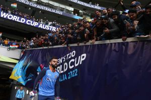 T20 World Cup 2022: Great timing, tweets Ayushmann Khurrana as pilot delays flight to see India-Pakistan match