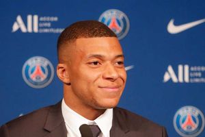 Champions League wrap: Real Madrid in knockouts, Mbappe puts rumours behind in PSG draw; Chelsea wins