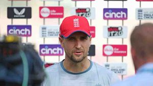 England offer Central Contracts: Liam Livingstone, Ben Foakes receive maiden contract