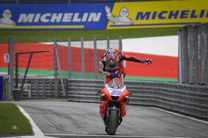 Malaysian GP: Jorge Martin grabs pole with lap record