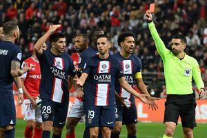 Reims 0-0 Paris Saint-Germain: Ramos receives bizarre red card as Ligue 1 leaders held