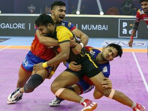 PKL: UP Yoddha vs Telugu Titans, Highlights: Surender Gill's Super 10 helps UP thrash Titans