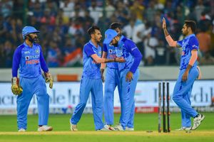 T20 World Cup 2022: India prefer R Ashwin over Yuzvendra Chahal, leave netizens baffled