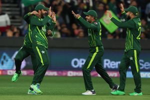 From a back door entry to a seat at the main table; netizens laud Pakistan for entering T20 World Cup final