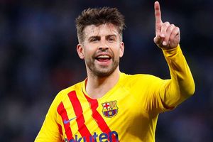 Barcelona and Spain legend Gerard Pique to retire aged 35