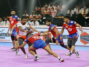 PKL: UP Yoddhas vs Gujarat Giants, Highlights: Pardeep Narwal gets his 1500th raid point as UP eke out narrow