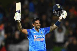 How Does Suryakumar Yadav Bat 360 Degree? His Mentor Decodes After Second T20I Hundred