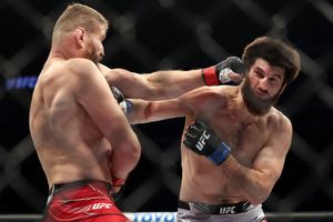 UFC 282 results: Main event ends in rare split draw; 10 fights end in finishes
