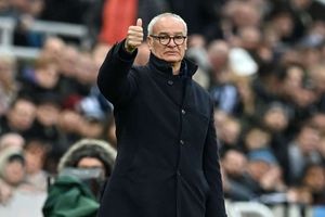 Former Leicester boss Ranieri makes Cagliari return