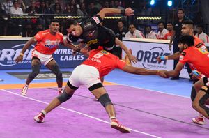 PKL 2022: Parteek Dahiya stars as Gujarat Giants beat U Mumba 38-36