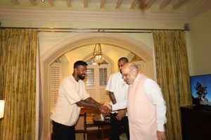 Hardik Pandya meets up Home Minister Amit Shah ahead T20I Series against Sri Lanka