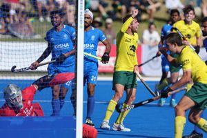 India go down fighting with 4-5 defeat in final game; Australia complete 4-1 series win