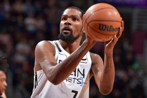 NBA wrap: Durant and Irving score 32 each as Nets nab ninth in a row, Clippers win in overtime
