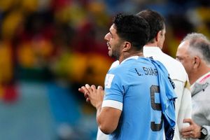 FIFA is always against Uruguay: Hurt Luis Suarez cries foul after his team's group stage exit in Qatar 2022