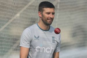 Wood returns for second Pakistan Test, Pope retains gloves as Foakes misses out