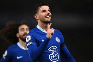 Chelsea 2-0 Bournemouth: Blues break winless run as Mount strike finishes off Cherries