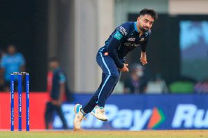 Can Kieron Pollard and Rashid Khan can emulate the MI success for new franchises