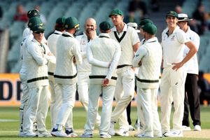 Ricky Ponting and Matthew Hayden criticise the Gabba pitch after Australia win the 1st test