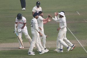 India vs Bangladesh 2nd Test Day 2 Session Update: India 86/3 at the lunch break
