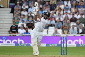 Rishabh Pant equals MS Dhoni after being named in ICC Test Team of 2022